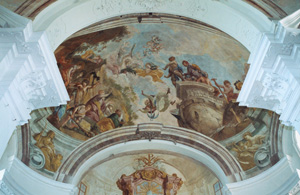 Kostel sv. Klimenta, Odolena Voda. Umučení sv. Klimenta, freska na klenbě presbytáře.